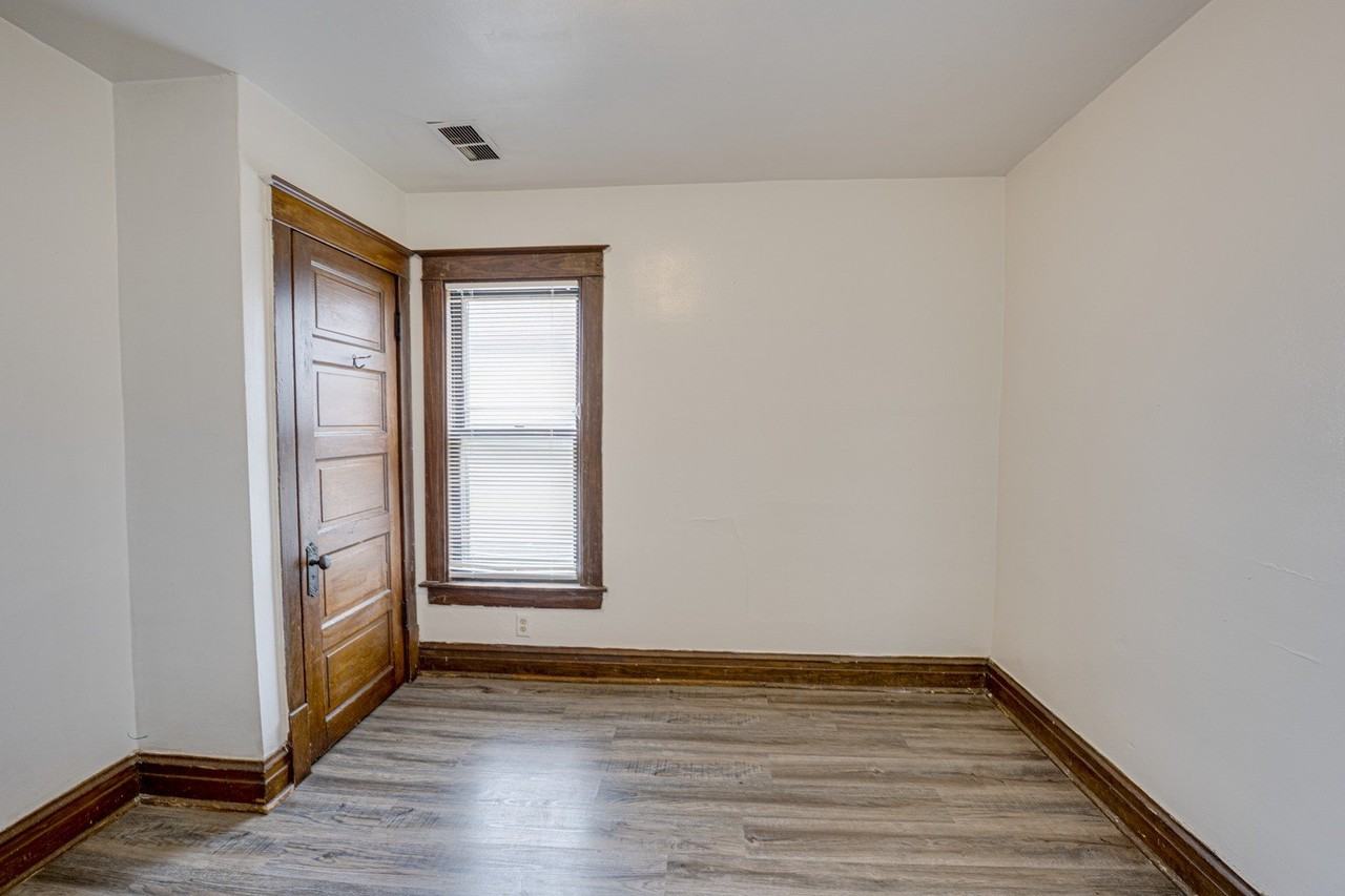 706 Mcdonough St Apt 2 - Photo 5 of 18