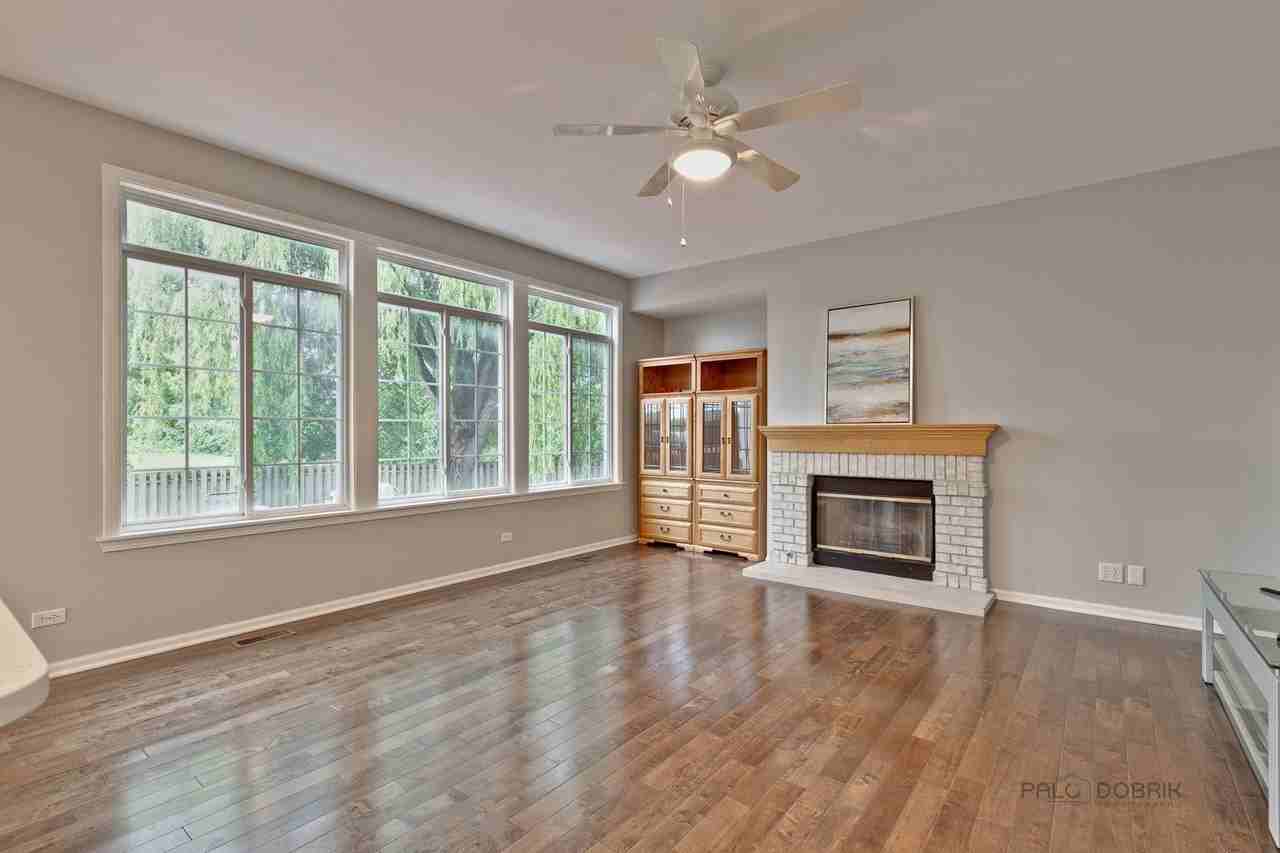 2213 Apple Hill Ln - Photo 6 of 20