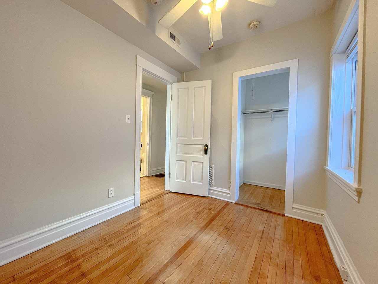 2442 N Ashland Ave Apt 2 - Photo 7 of 14
