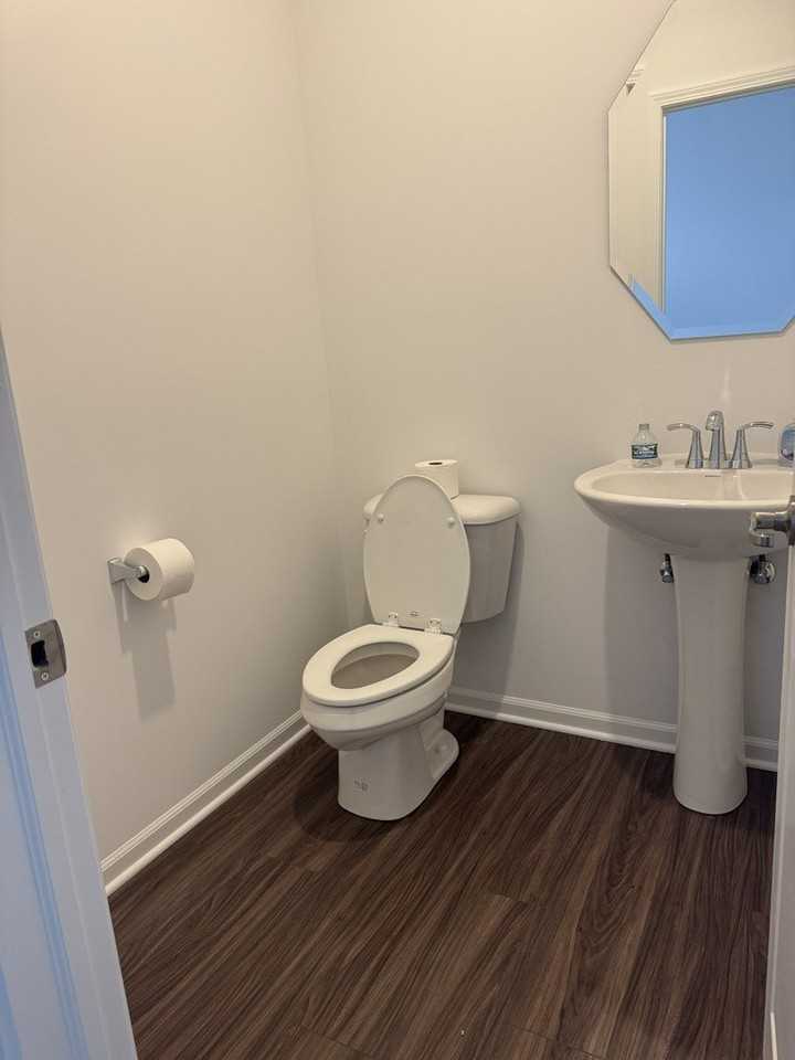 25732 W Wakefield Dr Unit 25732 - Photo 7 of 23