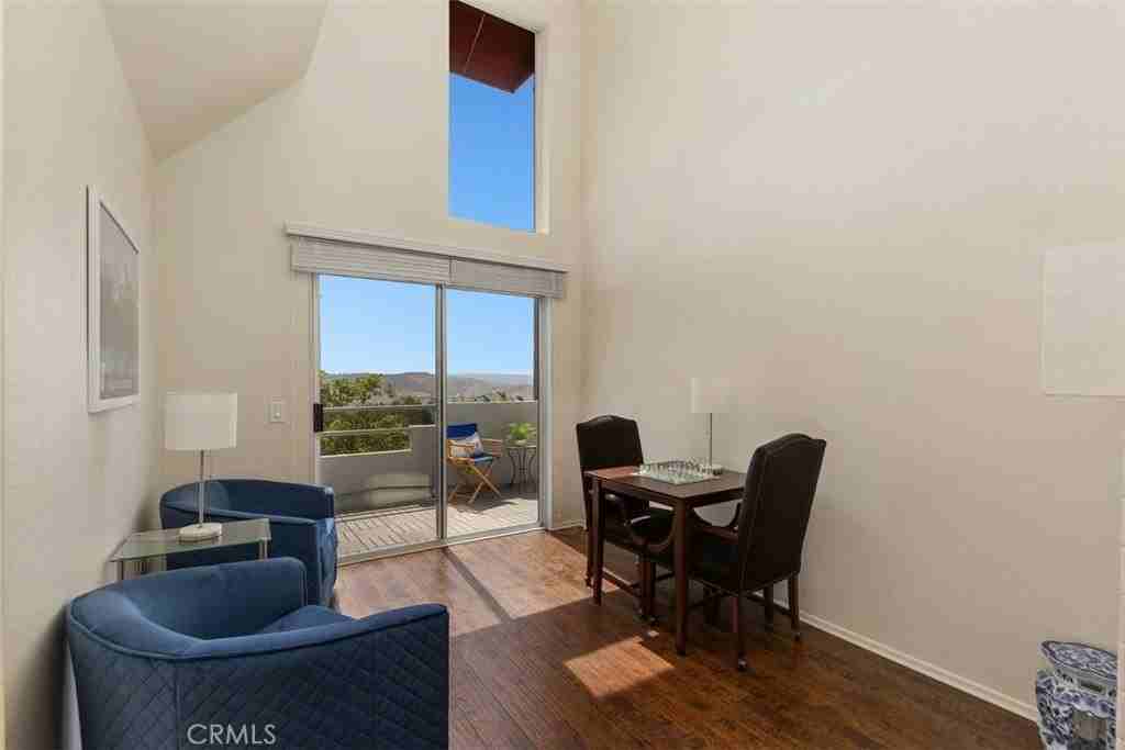 27864 Emerald - Photo 6 of 46