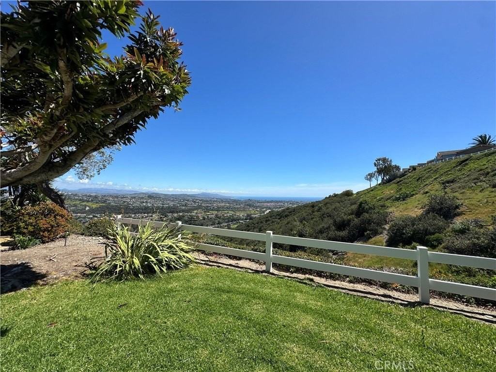 31456 Flying Cloud Dr - Photo 2 of 29