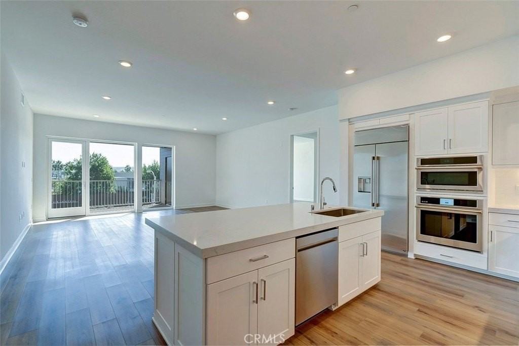 4407 Rivington - Photo 6 of 50