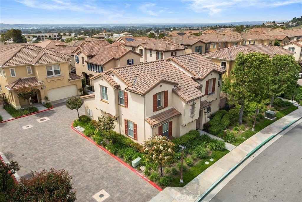 19940 Giovanni Ct - Photo 4 of 34