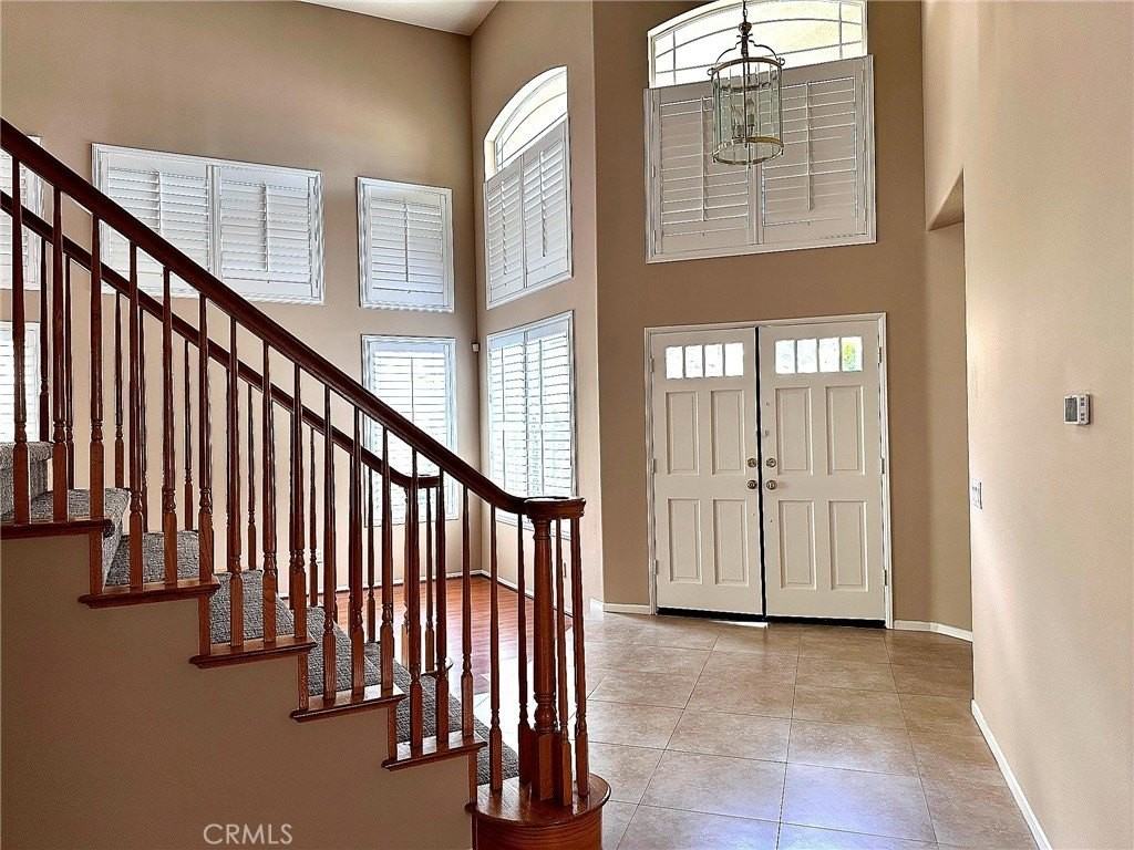 23411 Kingston Pl - Photo 3 of 25