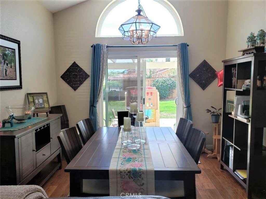 22547 Raspberry Ln - Photo 7 of 50