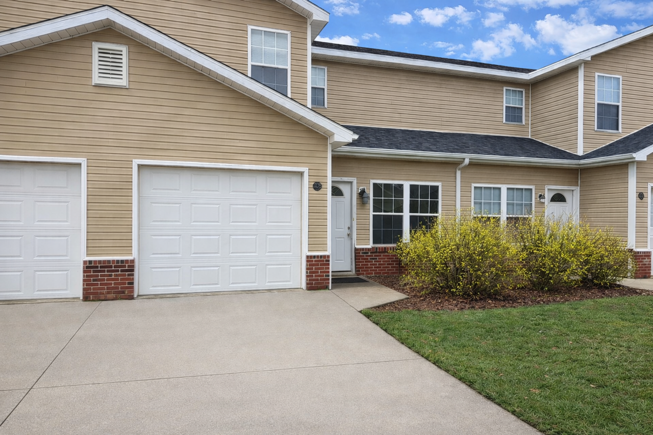 5000 Derby Ridge Dr #206 - Photo 2 of 30