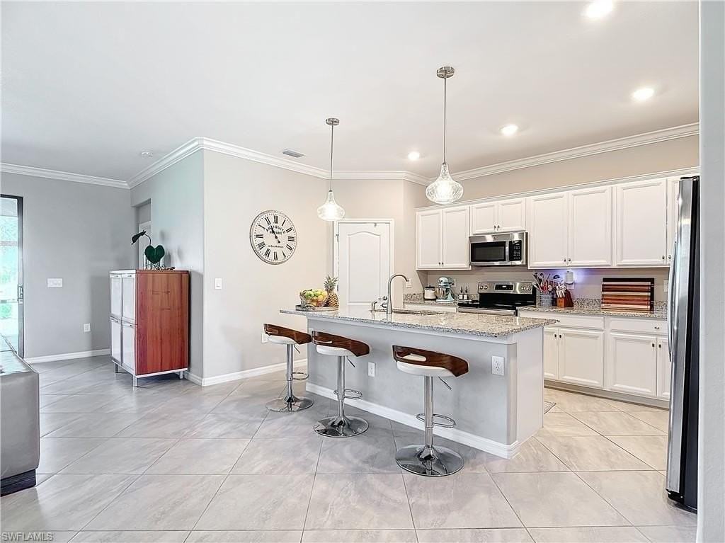 19758 The Place Blvd - Photo 7 of 41