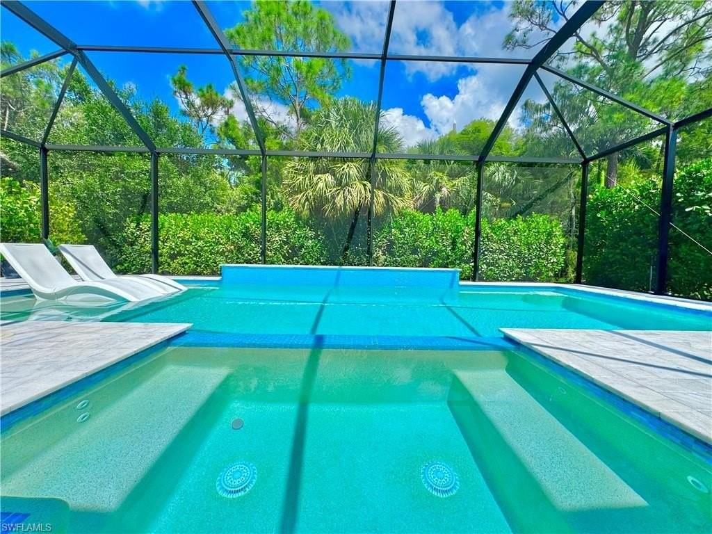 12667 Biscayne Ct - Photo 4 of 39