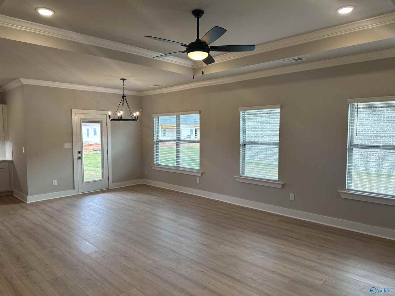 6028 Margie Collins Dr - Photo 2 of 14