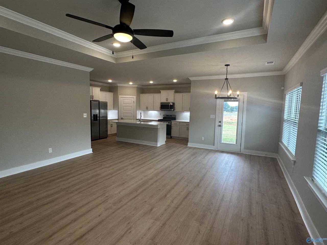 6028 Margie Collins Dr - Photo 3 of 14