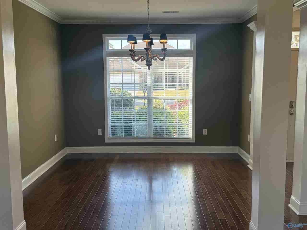 5005 Liberty Park Cir Se - Photo 4 of 18