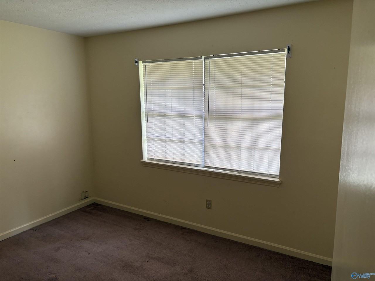 6204 Menifee Dr Nw - Photo 6 of 10