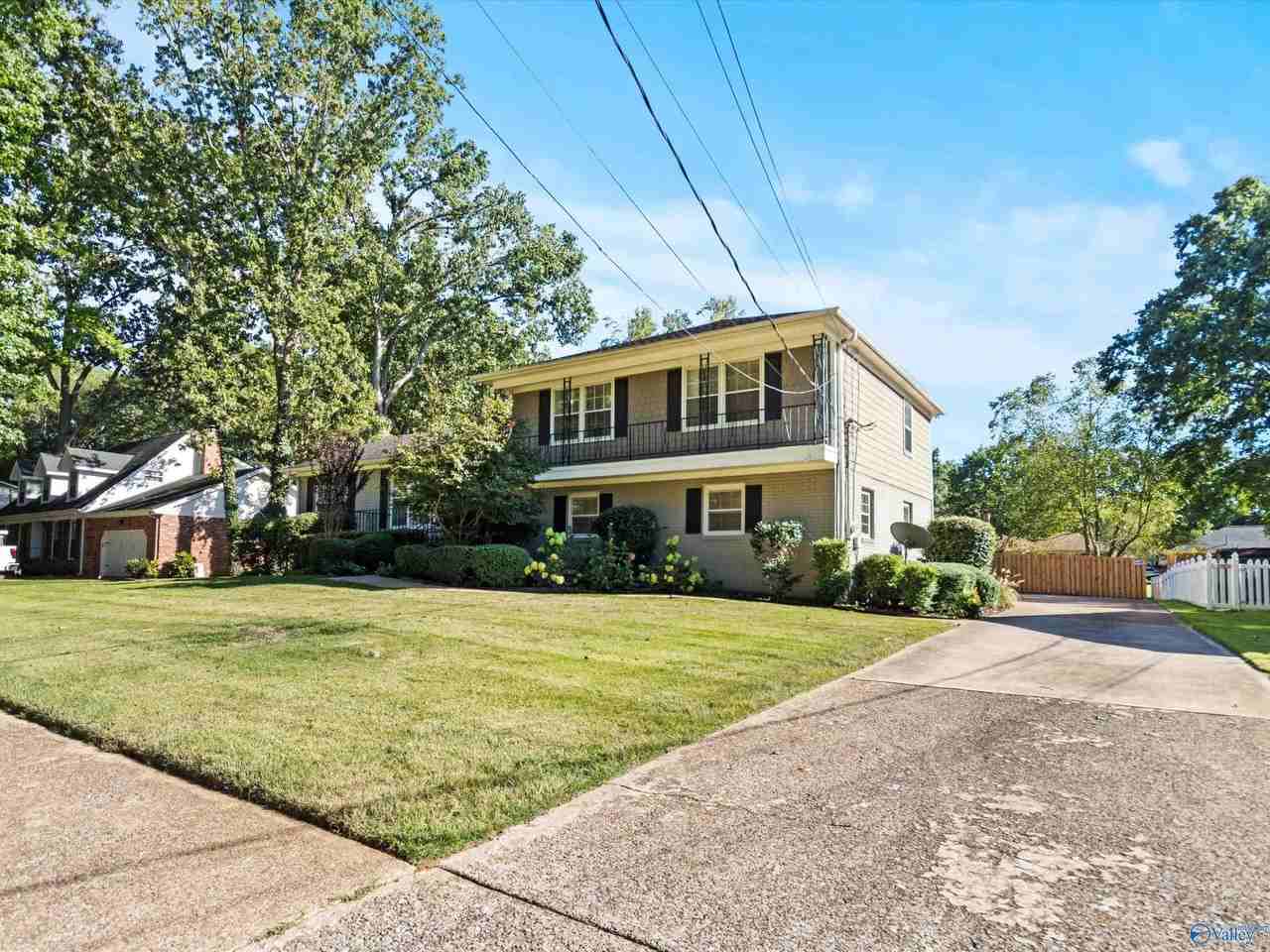 826 Eldorado Ave Se - Photo 4 of 50