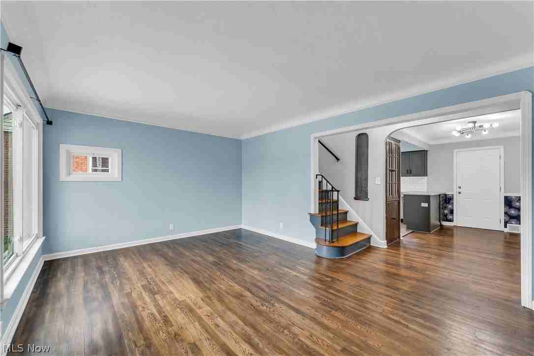 4186 Lambert Rd - Photo 5 of 32