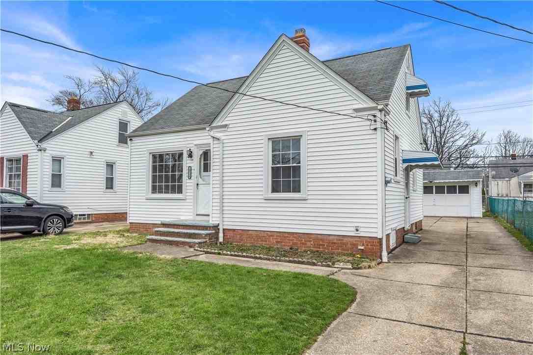 20550 Wilmore Ave - Photo 4 of 25