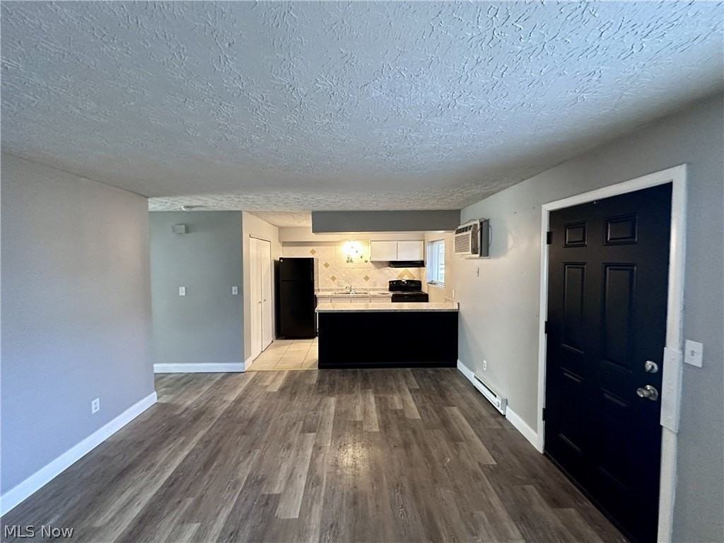 480 Massillon Rd - Photo 2 of 9