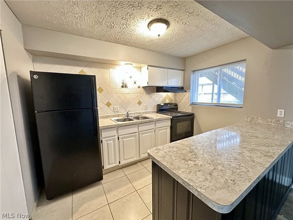 480 Massillon Rd - Photo 3 of 9