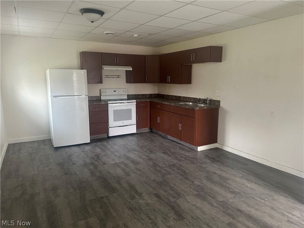 5885 Youngstown Hubbard Rd - Photo 2 of 8