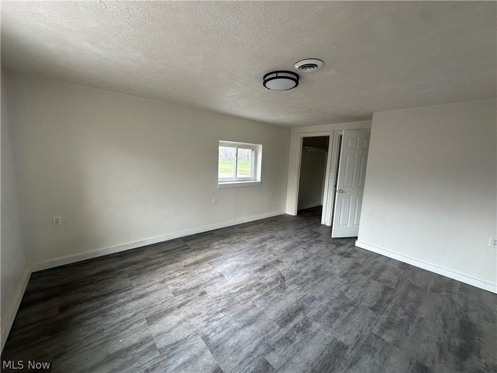 5885 Youngstown Hubbard Rd - Photo 7 of 8