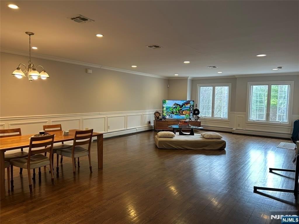 46 Skymark Ct - Photo 4 of 17