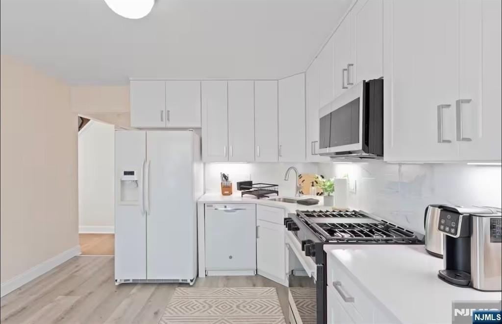 700 9th St - Photo 2 of 23