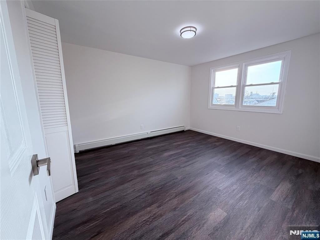 31 Chestnut St - Photo 3 of 20