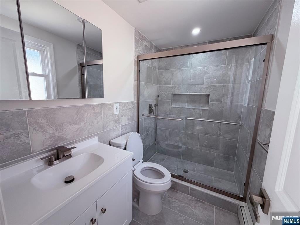 31 Chestnut St - Photo 4 of 20