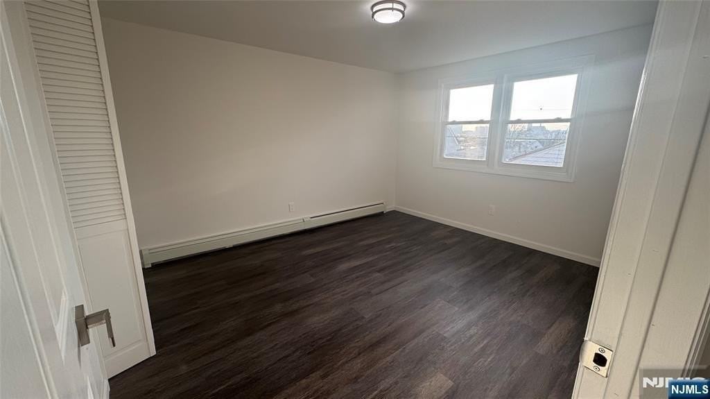 31 Chestnut St - Photo 6 of 20