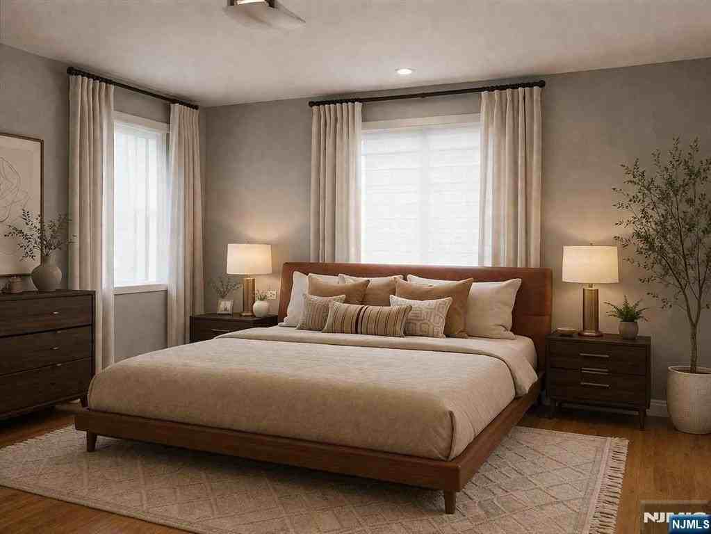 441 7th St - Photo 6 of 9