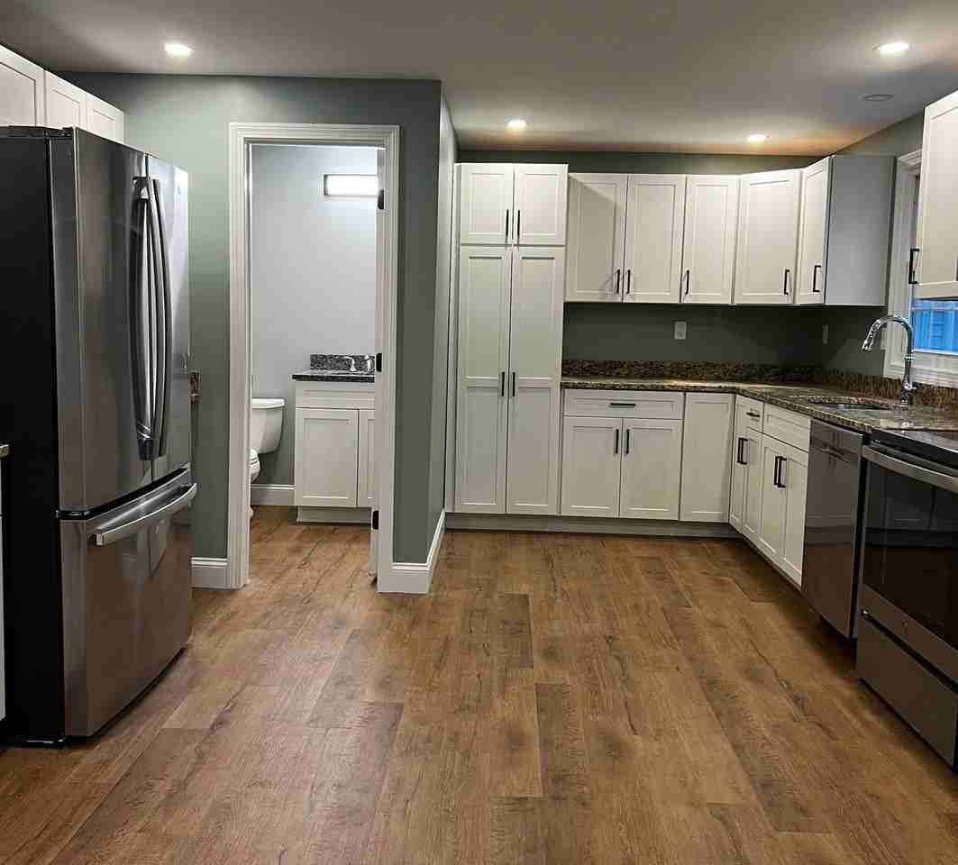 16 Boulder Dr #B - Photo 2 of 27