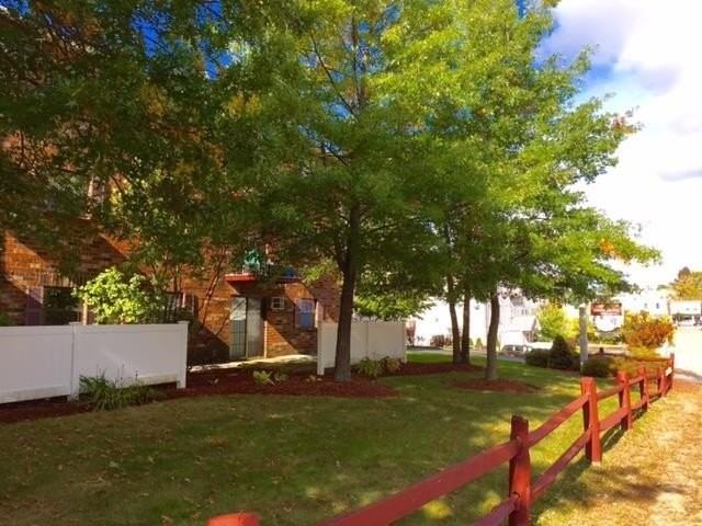 11 Railroad Ave #11 - Photo 7 of 40