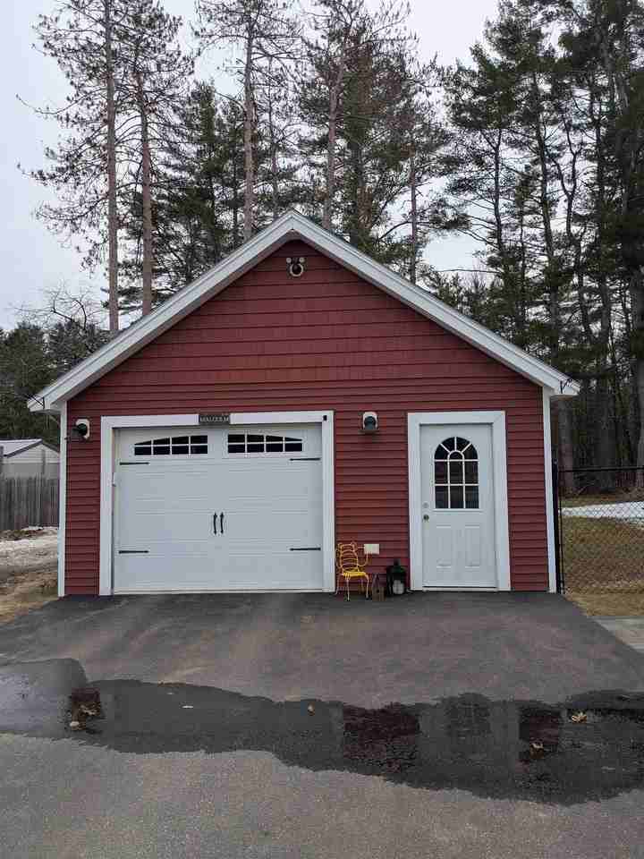 11 Corn Hill Rd - Photo 5 of 33