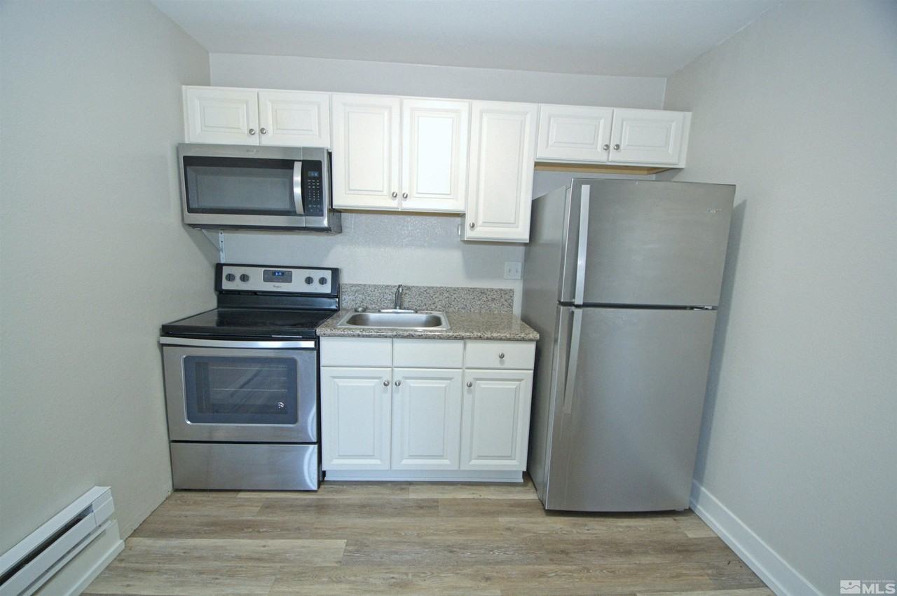 1953 Wedekind Rd - Photo 2 of 8