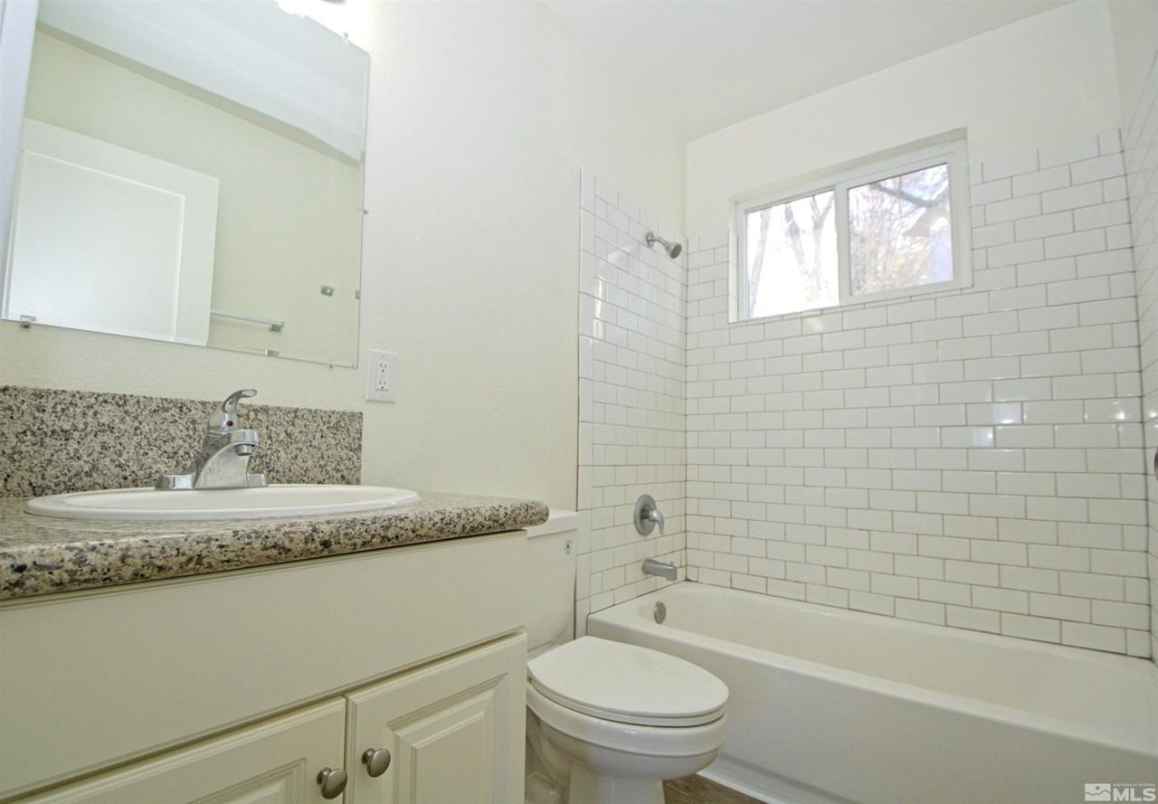 1953 Wedekind Rd - Photo 6 of 8