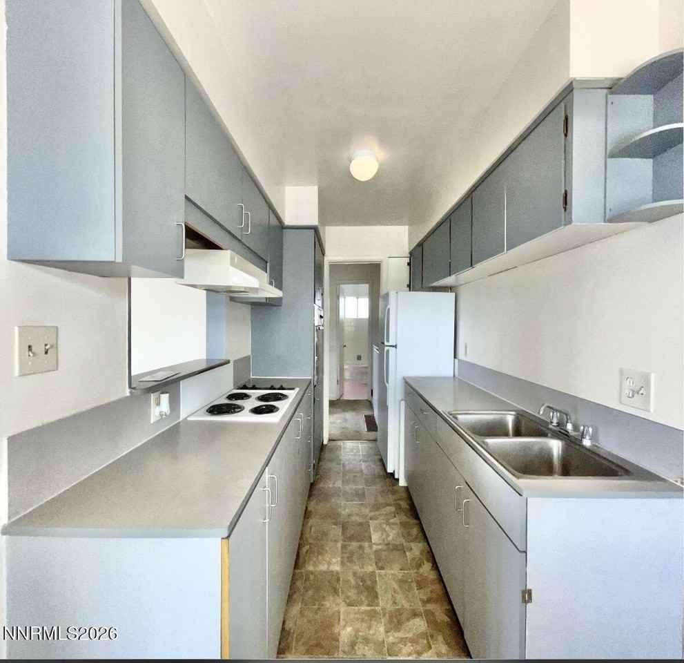 360 Wilson Ave - Photo 3 of 3