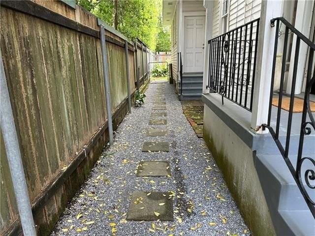 119 Avenue E - Photo 2 of 22