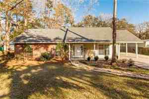 featured image of 40052 Browns Oak Ln