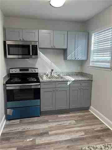 8508 Palmetto St - Photo 2 of 5