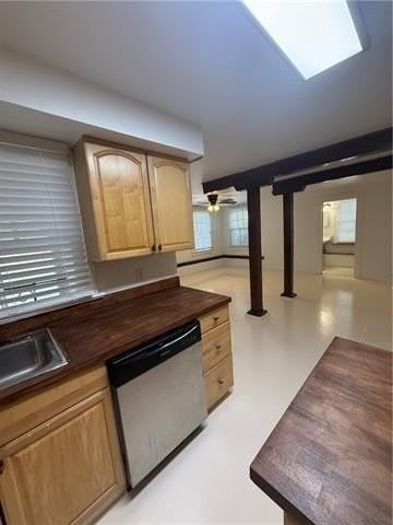 2520 Jefferson Ave - Photo 7 of 20