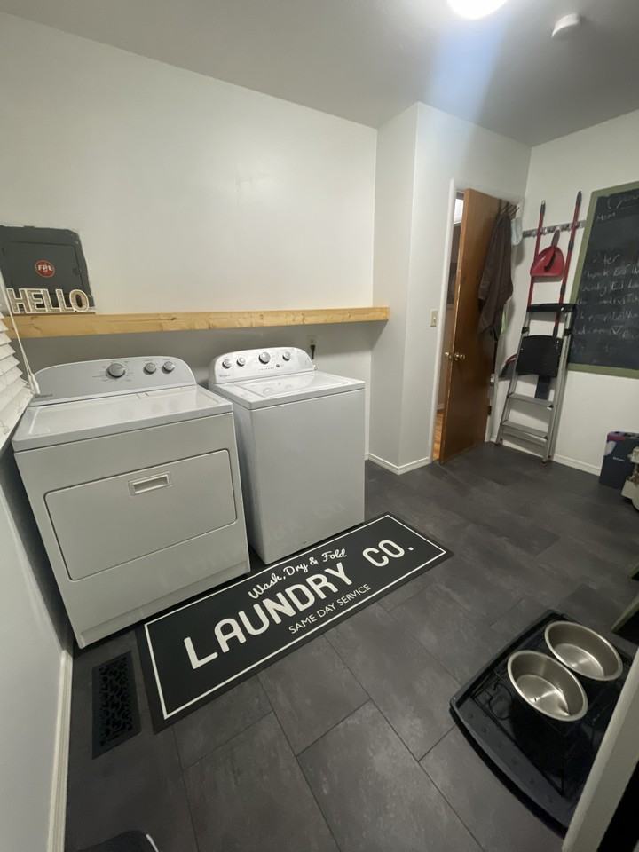 E 15th N #1 - Photo 7 of 15