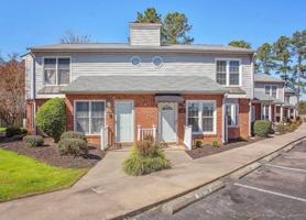 featured image of 1228 Woodland Dr #1