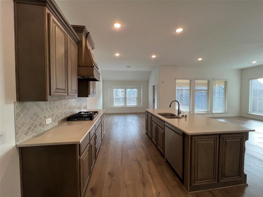 832 Blue Yucca Ln - Photo 6 of 26