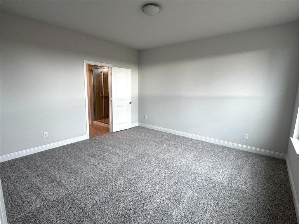 1204 Sydney Ln - Photo 7 of 15