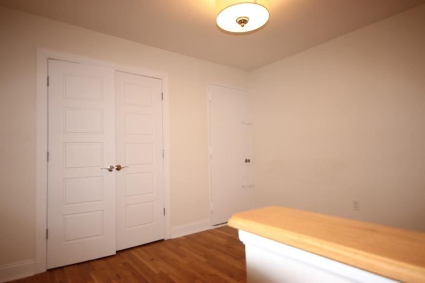 351 Amsterdam Ave - Photo 5 of 9