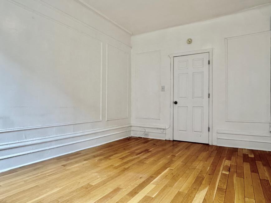 201 W 105th St - Photo 2 of 10