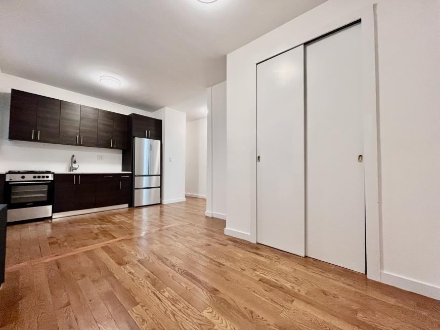 611 W 137th St - Photo 6 of 10