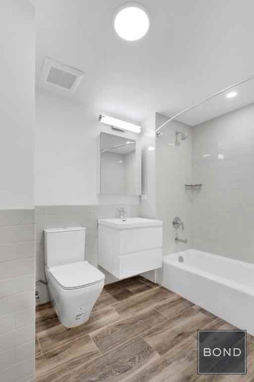 210 W 138th St - Photo 7 of 10