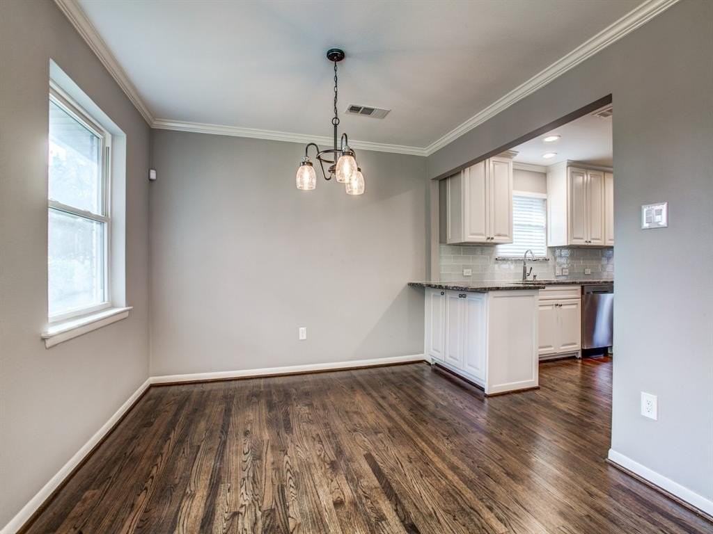 720 James Dr - Photo 5 of 22