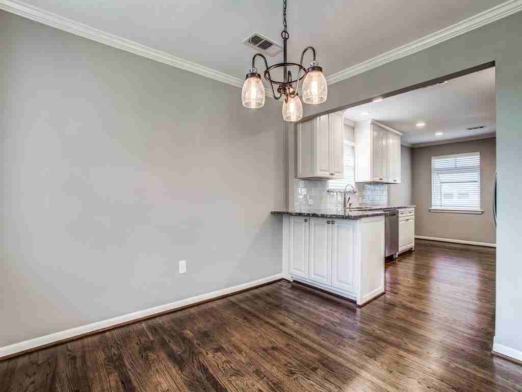 720 James Dr - Photo 6 of 22